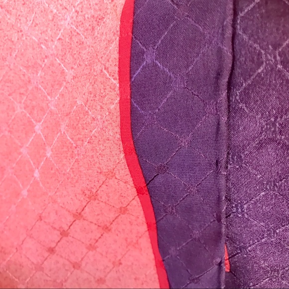 VALENTINO Silk Scarf Geometric VINTAGE - Picture 13 of 14